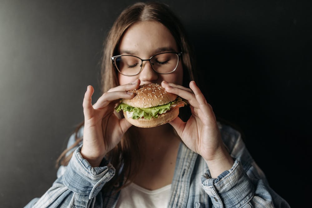 Supera los Atracones de Comida